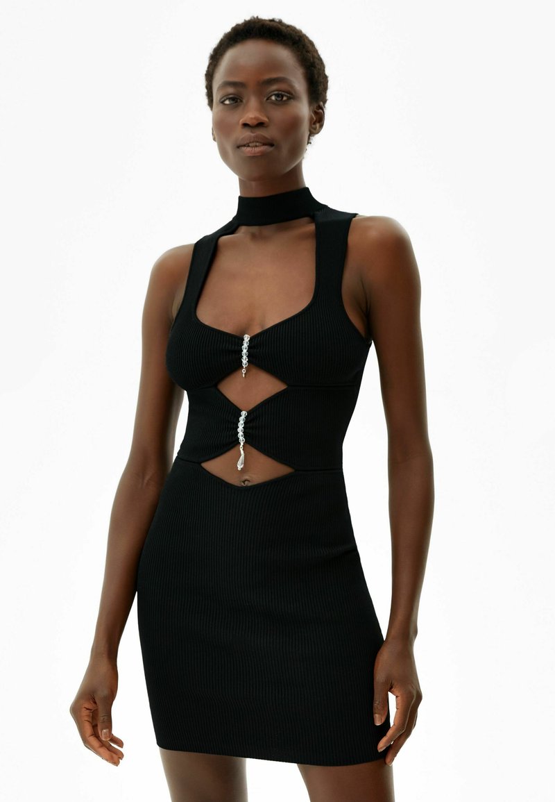 Damen Kleider | Bershka WITH GLASS BEADS Etuikleidblack/schwarz - ER92604 Damen Kleider | Bershka WITH GLASS BEADS Etuikleidblack/schwarz - ER92604