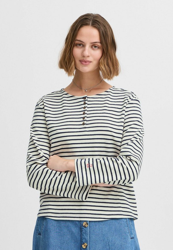 IRMARTINA - Long sleeved top - birch