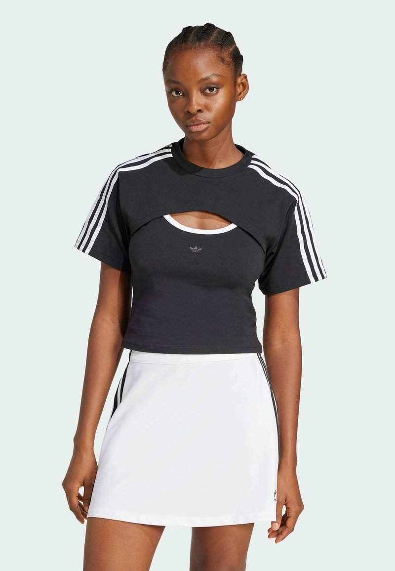adidas Originals - CUT-OUT TEE - Print T-shirt - black   white, Enlarge