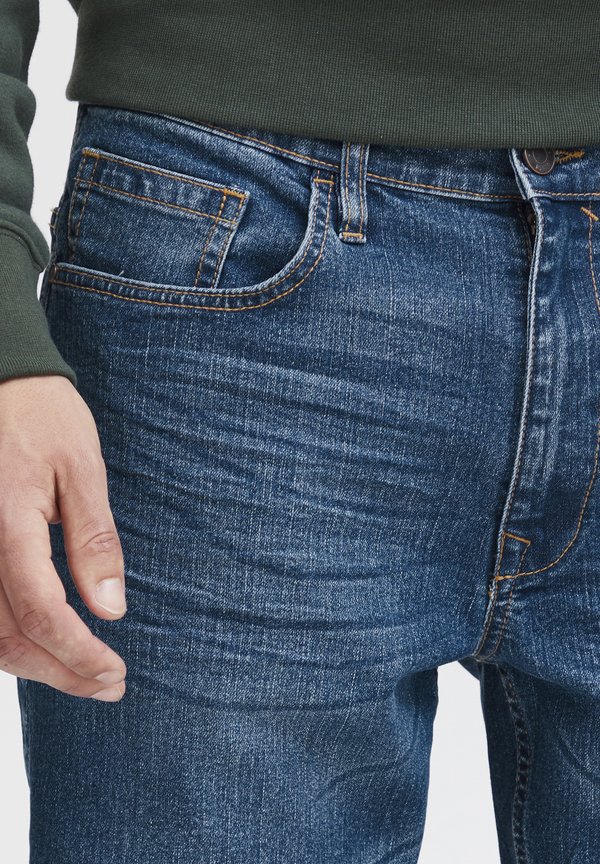 BHGorm - Relaxed fit jeans3