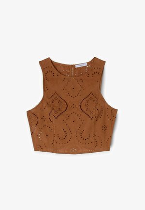 Brązowy, bezrękawnikowy crop top z misternymi wycięciami i zapięciem na zamek z tyłu. Wykonany z textured tkaniny.