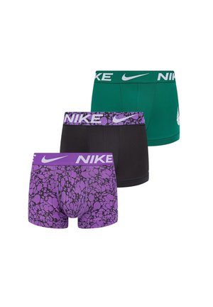 Tre paia di boxer da uomo Nike in verde, nero e viola con motivo a schizzi nero e fascia in vita con logo.