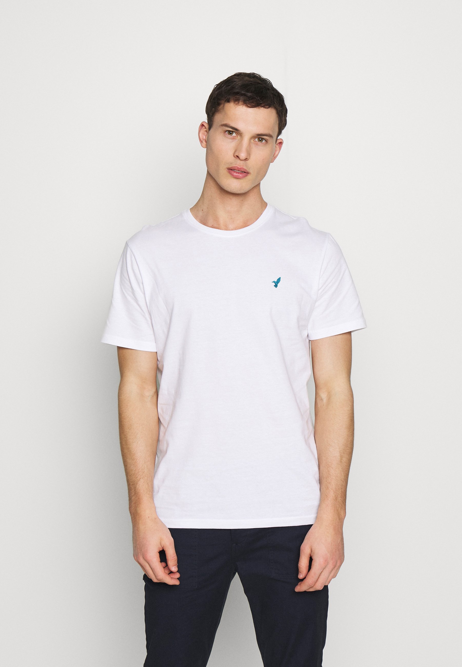 pier one basic t shirt