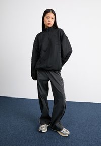 Nike Sportswear COZY LOGO - Φούτερ - black