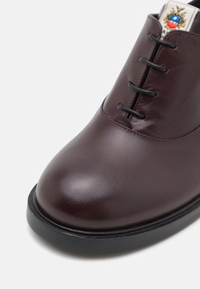 Bally PEGGY POLES - Botines bajos - bitter chocolate