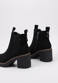 Refresh Botines bajos - black