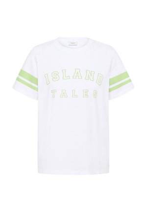 Bijela pamučna majica s natpisom "ISLAND TALES" u svijetlozelenim slovima, s zelenim i bijelim prugama na rukavima.