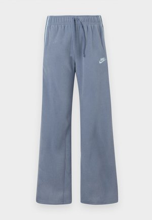 Ανοιχτό μπλε φλις φόρμες Nike με ελαστική μέση, κορδόνι, φαρδιές παντελόνες και λευκό λογότυπο στο αριστερό μηρό.