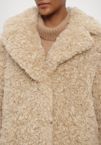 STAND STUDIO CAMILLE COCOON COAT - Cappotto classico - natural beige
