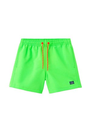 Short de bain vert néon avec taille élastique, cordons orange, poches latérales et un petit patch logo noir sur la jambe droite.