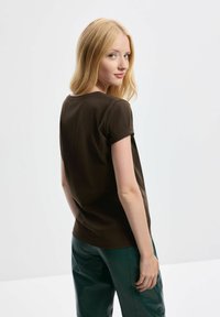 OCHNIK - T-shirt z nadrukiem