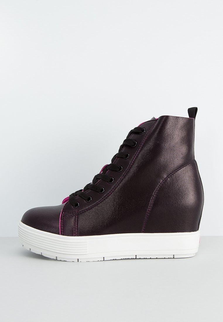 Zapatillas altas