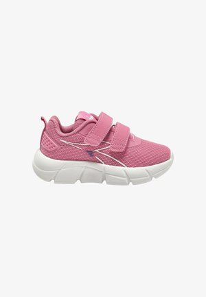 Scarpa da ginnastica rosa per bambini con mesh traspirante, due cinturini in velcro, suola spessa bianca segmentata e decorazione bianca e rosa scuro.