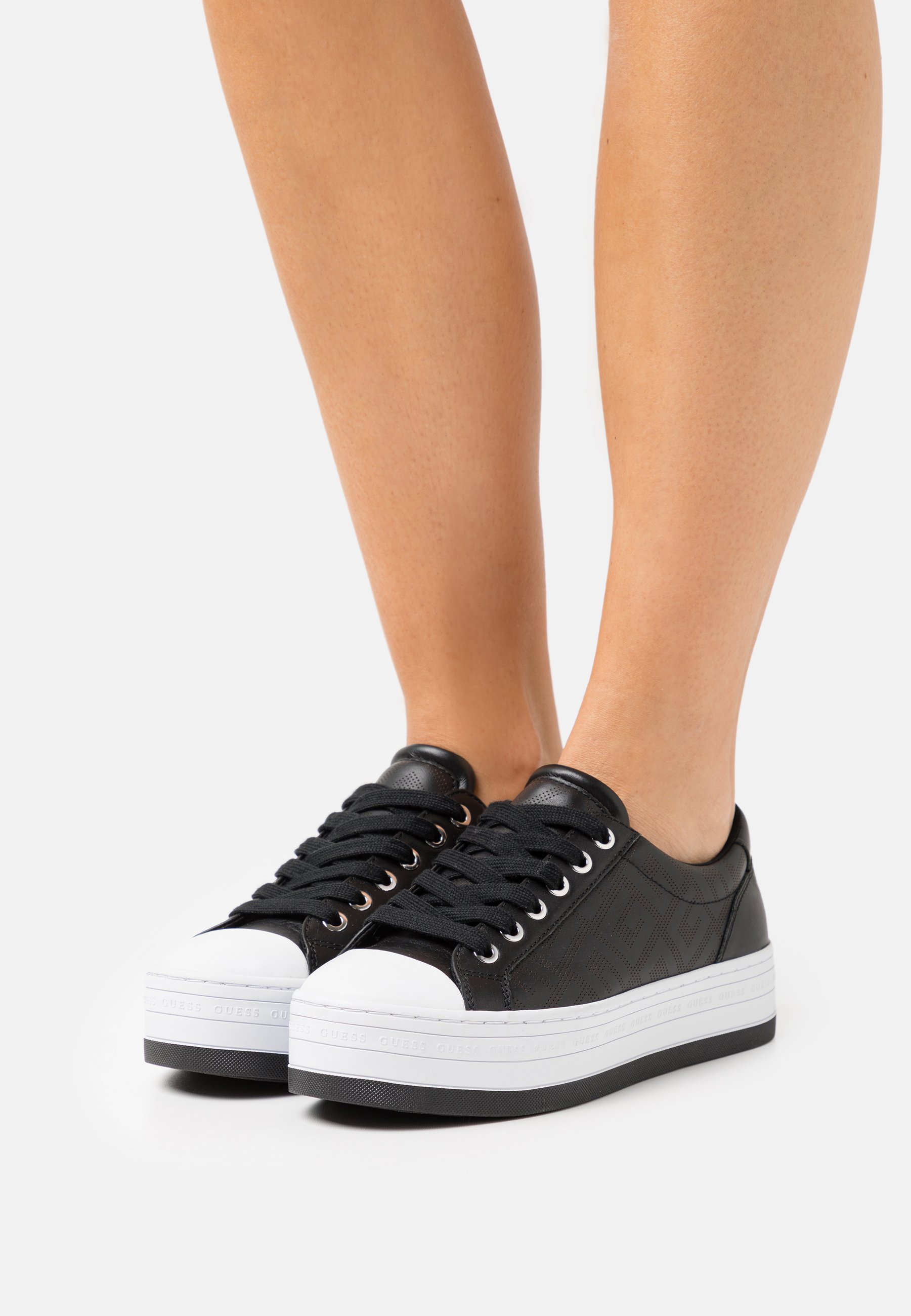 Guess Zapatillas - black/negro - Zalando.es