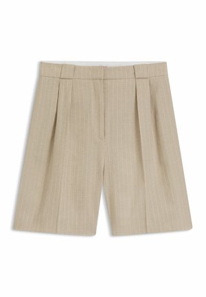 Beige geruite op maat gemaakte korte broek met riemlussen en voorplooien, plat liggend op een witte achtergrond.