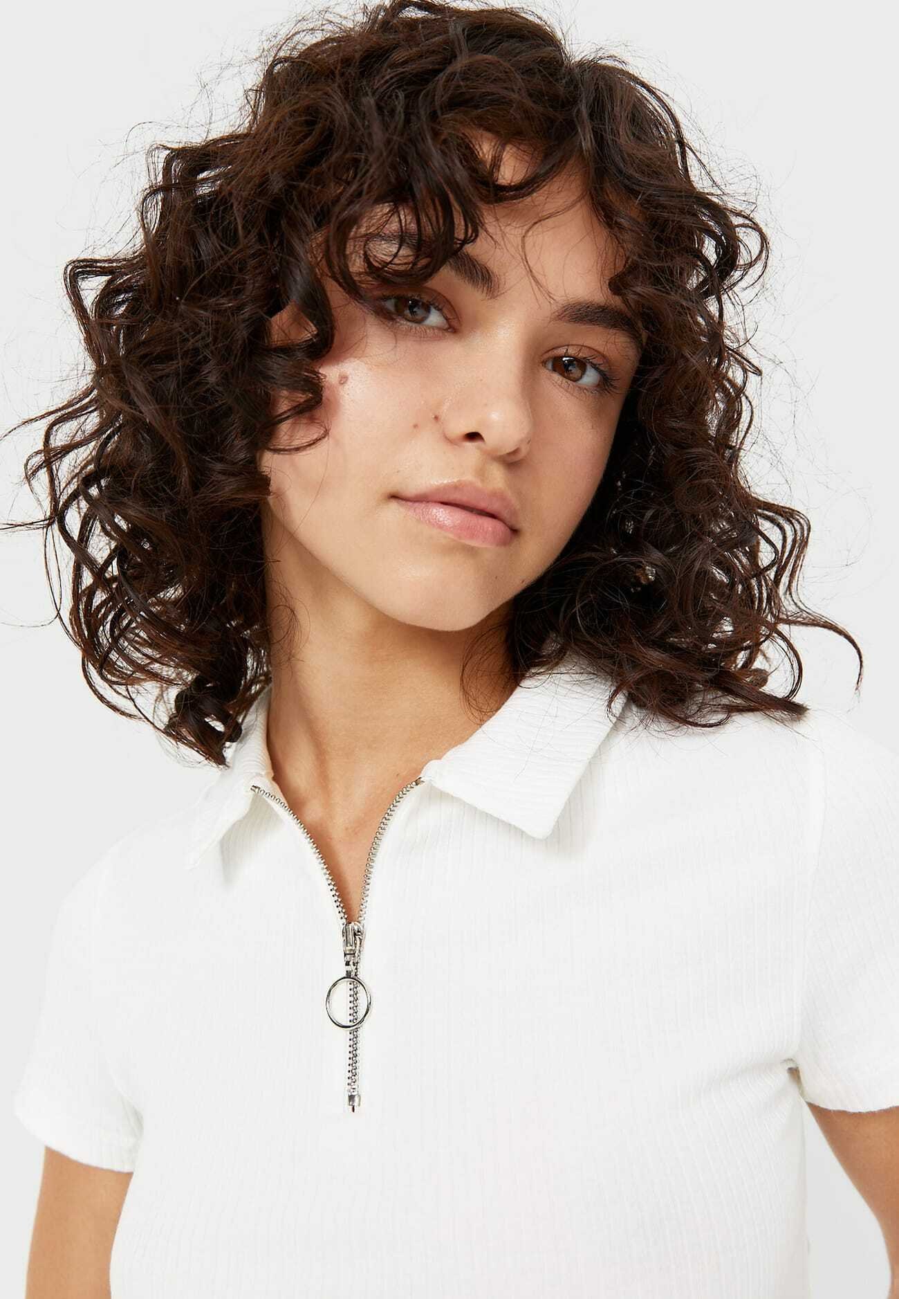 Damen mit Kragen und Reißverschluss - Poloshirt Damen mit Kragen und Reißverschluss - Poloshirt
