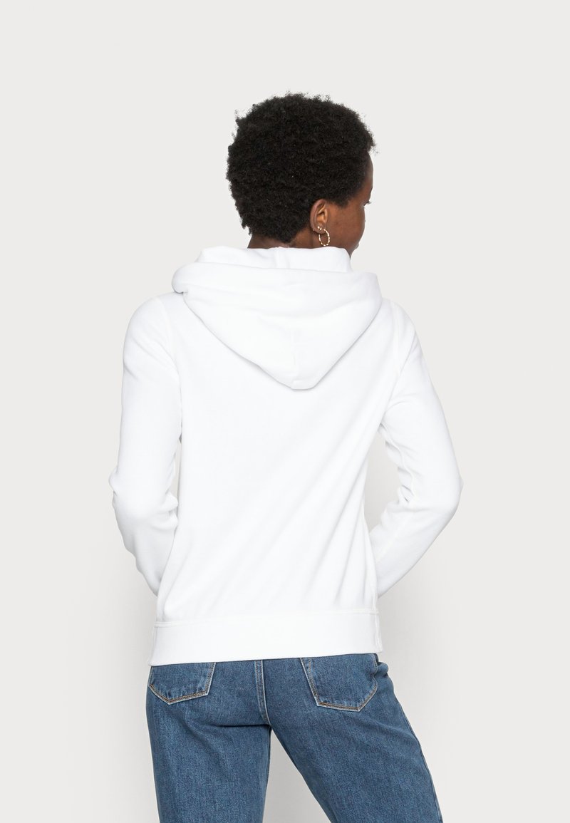 Damen Kleider | Abercrombie & Fitch HERITAGE LOGO POPOVER Sweatshirt white/weiß - VA96105 Damen Kleider | Abercrombie & Fitch HERITAGE LOGO POPOVER Sweatshirt white/weiß - VA96105