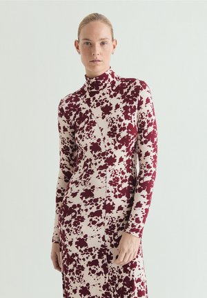 Scalpers OVERLOCK - Maxi dress - cherry