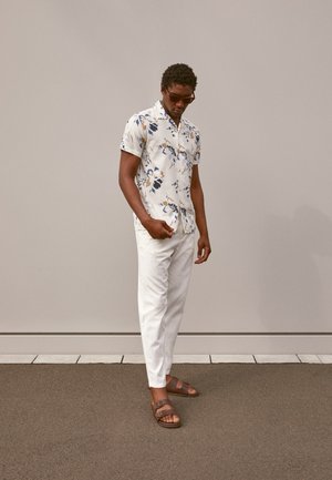 SLHREGVIGGO SHIRT - Vapaa-ajan kauluspaita - egret