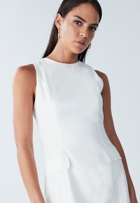 BWLDR SHANN COTTON DRESS - Kotelomekko - off white