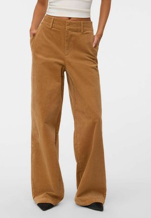 Vero Moda, TROUSERS VMCORA MID WAIST TROUSERS - Pantalon classique - tobacco brown