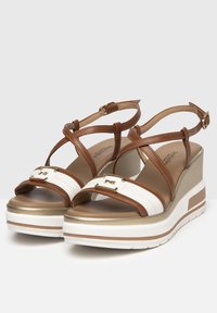 NeroGiardini Wedge sandals - cognac