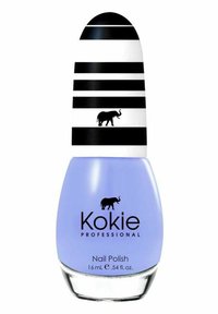 Kokie Professionell nagellack i ljusblått. Flaskan har ett svart och vitt randigt lock med en elefantgrafik. 16 mL storlek.