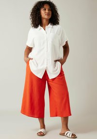 Evans DIPPED HEM  - Blusa - white