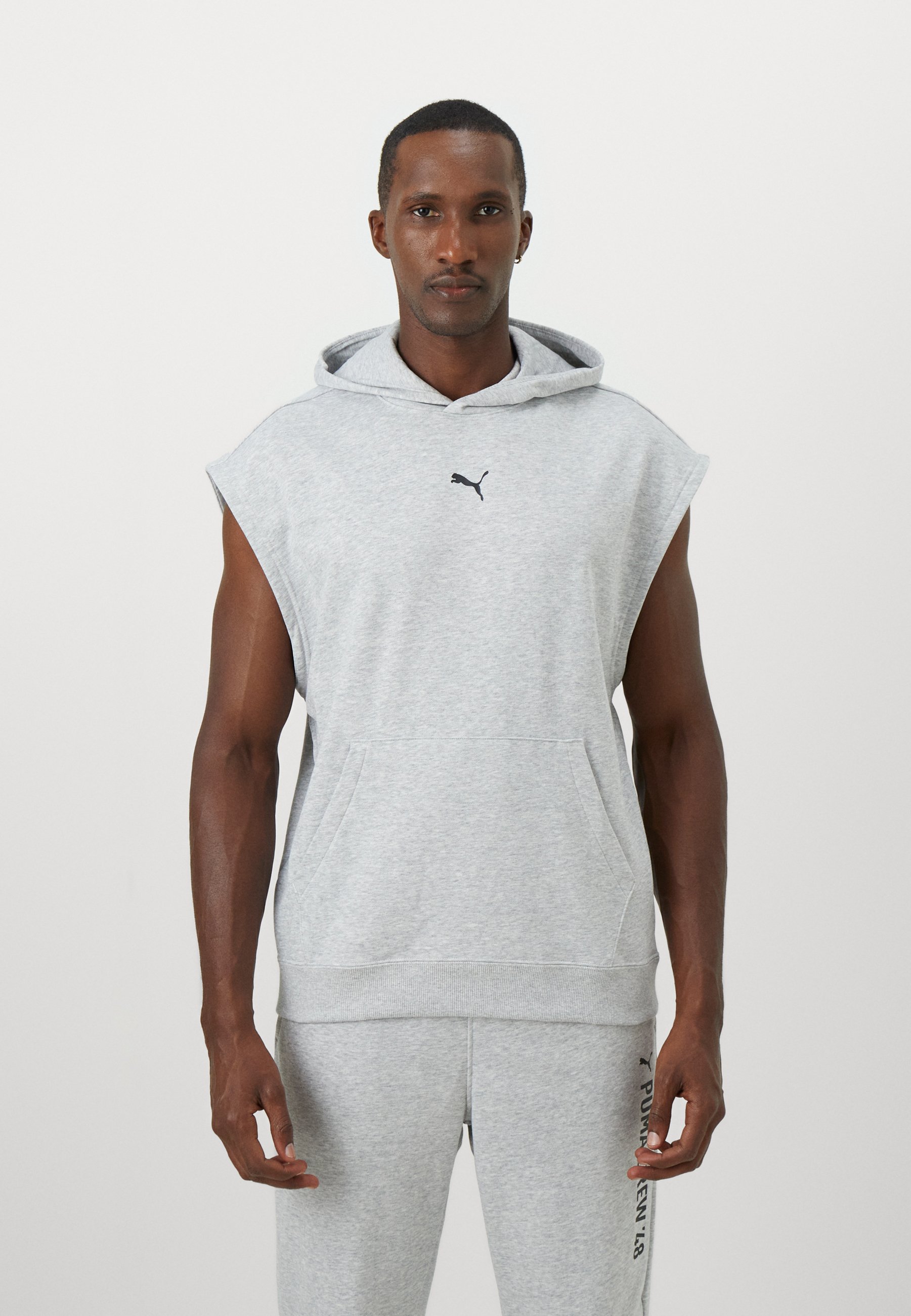 Puma GRAPHIC SLEEVELESS HOODIE - Sports T-shirt - light gray heather/grey -  Zalando