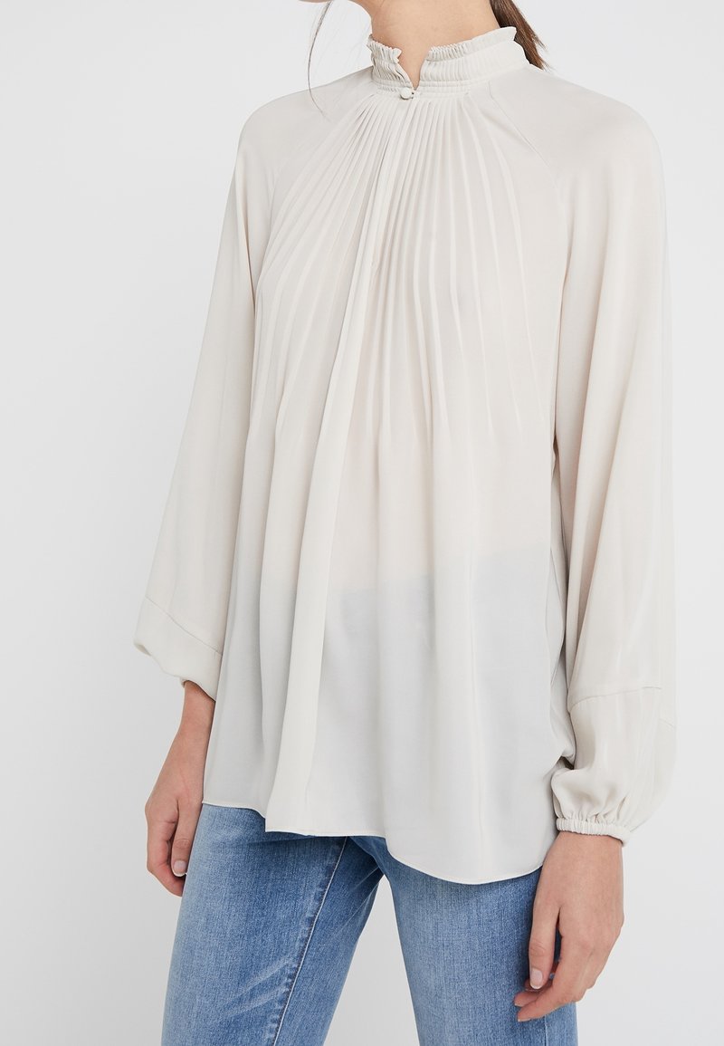 Steffen Schraut Blouse - off-white