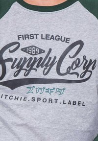 Ritchie Jeans COL ROND - T-shirt à manches longues - vert