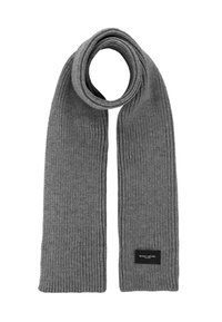 Grijze gebreide sjaal met een ribbeltextuur en een label met het merk "BICKLEY + MITCHELL" aan één uiteinde. Lang en rechthoekig van vorm.