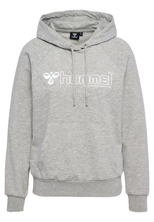 Lys grå hættetrøje lavet af blødt stof. Funktionen omfatter en kengurulomme, hætte med snøre og hvidt logo trykt på forsiden. Raglanærmedesign.