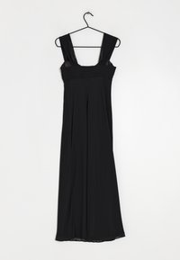 Wallis Maxi šaty - black