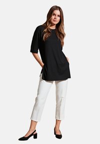 LELA LOOSE FIT - Paprasti marškinėliai - black