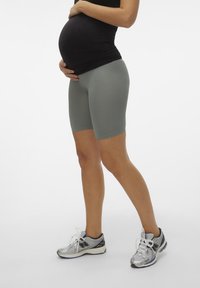 MAMALICIOUS MLTIA JEANNE - Shorts - laurel wreath