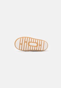 Robeez MIGO - Scarpe primi passi - rouge