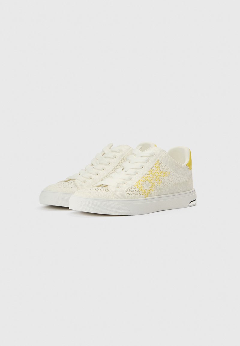 Scarpe Da Ginnastica Donna DKNY Abeni Lace-up | Sneakers Basse Con Dettaglio Metallo Al Tallone, Suola In Gomma - 2