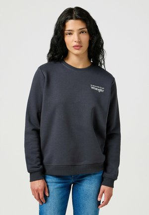 - Bluza
