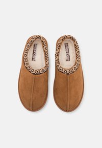 Jack & Jones FWSYDNEY STYD  - Papuče - cognac