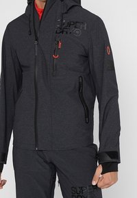 Superdry & Co Hardshell-jakke - black