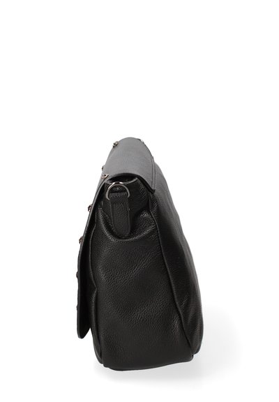 Borsa a mano in pelle nera con superficie texturizzata, forma strutturata e manico laterale. Accenti in metallo di particolare rilievo arricchiscono il design.