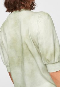 s.Oliver Camiseta estampada - dark green