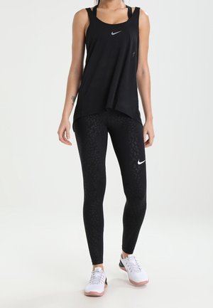 Nike Performance, T-shirt de sport - black