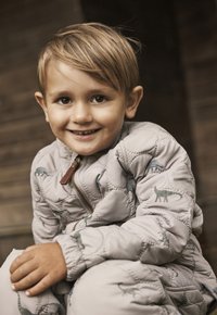 EN FANT SET - Vinterjacka - fungi
