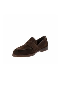 Mocasines de ante marrón con tacón plano, que presentan una costura elevada en la parte frontal y una punta redondeada. Forro de cuero suave y suela marrón.