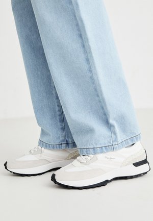 LUCKY PRINT - Sneakers laag - white
