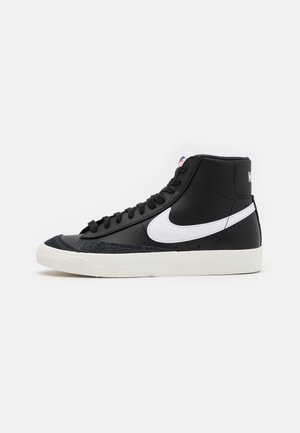 Nike Sportswear BLAZER '77 UNISEX - Vysoké tenisky - black/white/sail/team orange