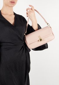 L'Atelier Du Sac DELPHINE - Käsilaukku - antique pink