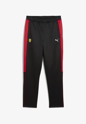 Pantalones deportivos negros con acentos laterales rojos, cintura elástica y logo de Ferrari; hechos de un material suave y ligero.